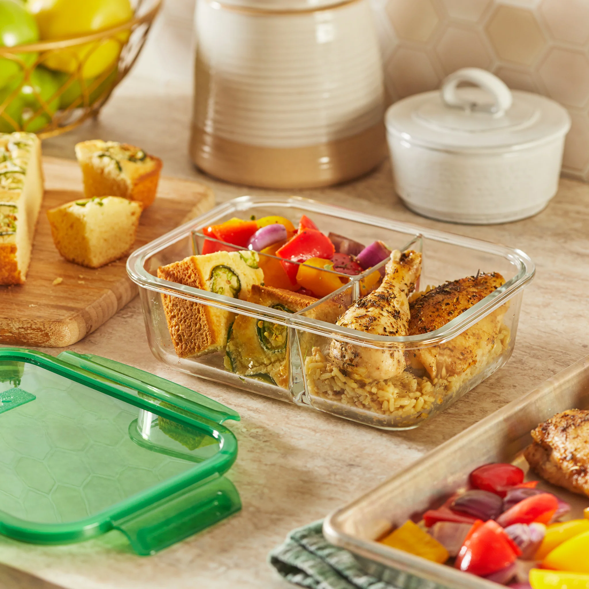 Pyrex® MealBox™ 5.5-cup Divided Glass Food Storage Container With Green ...